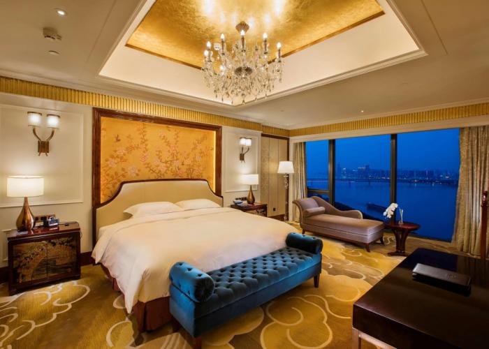 Hilton Wuhan Riverside