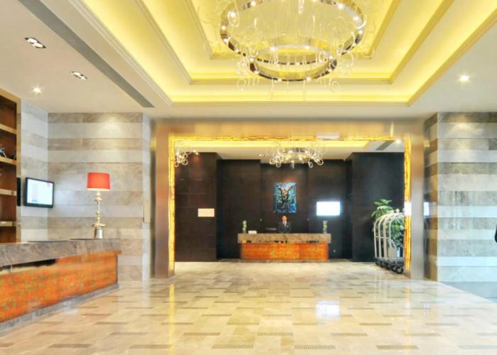 Royal Suites & Tower