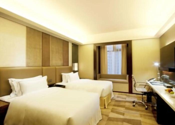 Royal Suites & Tower
