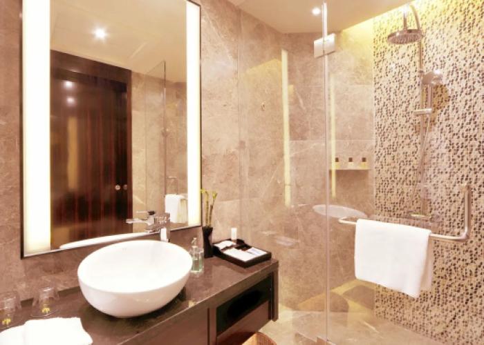 Royal Suites & Tower