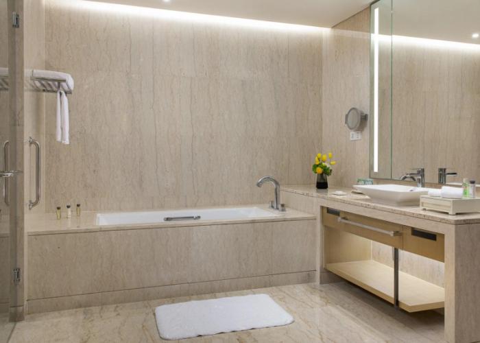 InterContinental Wuhan by IHG