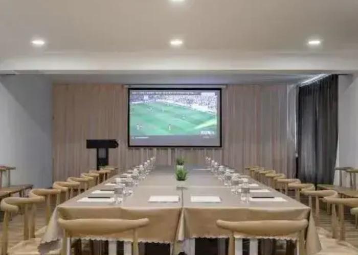 Erwan Hotel (Chuhe Hanjie)