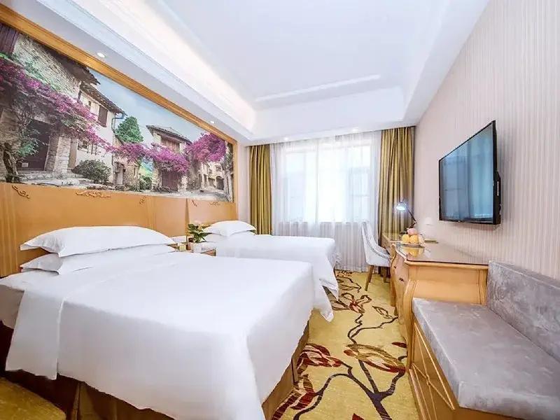 фото Vienna 3 Best Hotel (Wuhan Yellow Crane Tower Pengliuyang Subway Station)