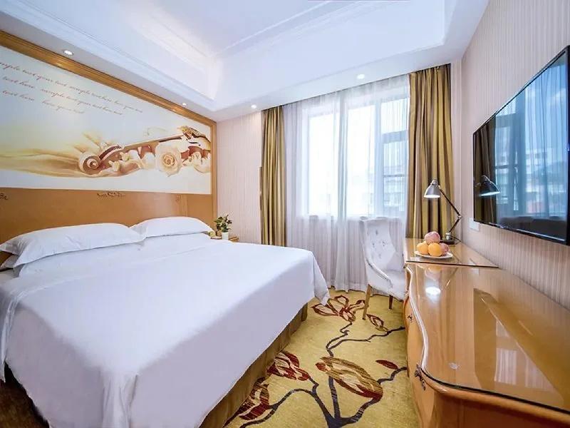 фото Vienna 3 Best Hotel (Wuhan Yellow Crane Tower Pengliuyang Subway Station)
