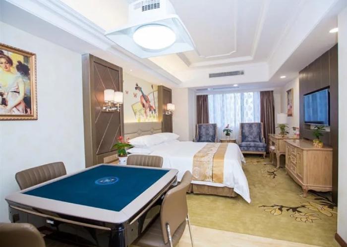 Vienna International Hotel (Wuhan Yangguang Yuhang)