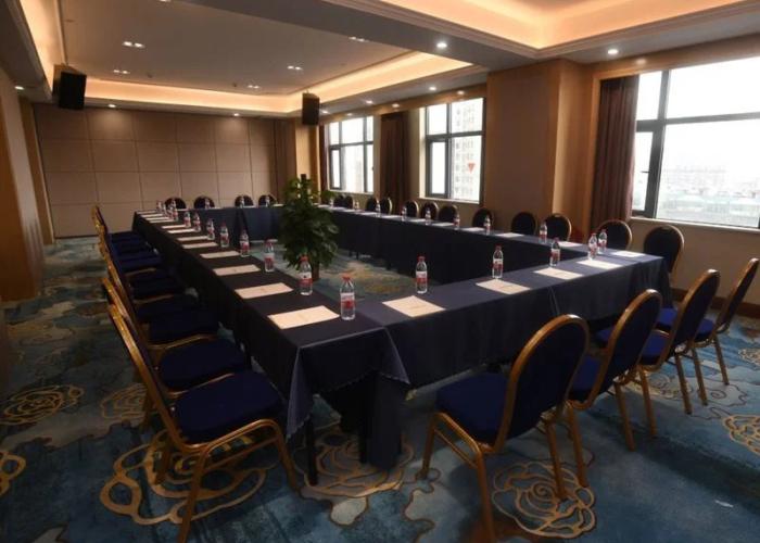 Vienna International Hotel (Wuhan Wangjiawan Tieqiao Square)