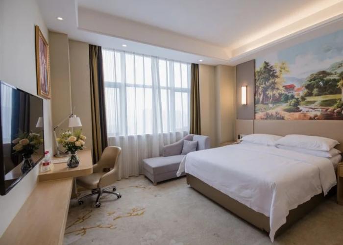 Vienna International Hotel (Wuhan Wangjiawan Tieqiao Square)