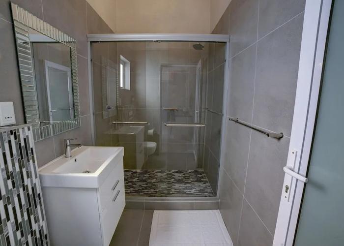 Niche Gusethouse