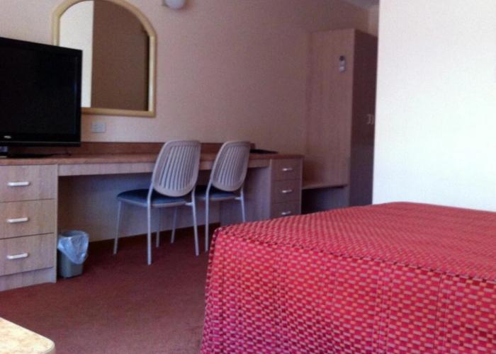 Westland Hotel Motel