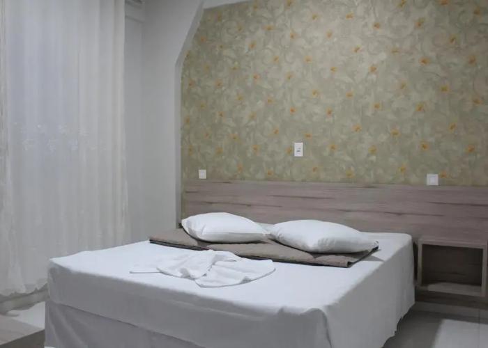 Aj Hotel