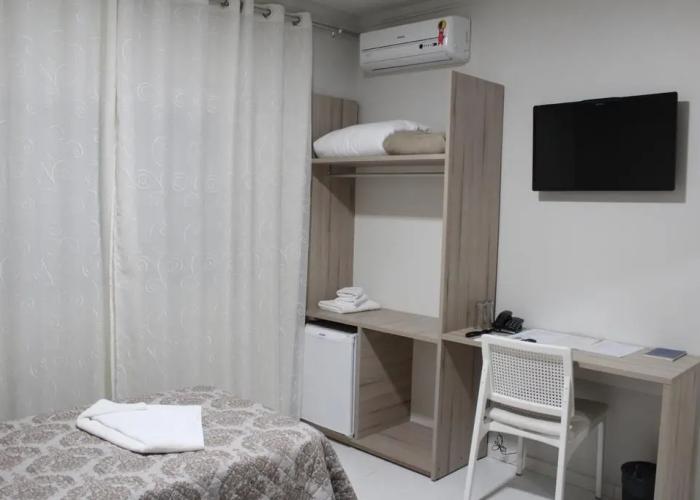 Aj Hotel