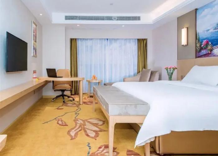 Vienna International Hotel (Xinwuzhong, Dengcheng Avenue, Xiangyang)
