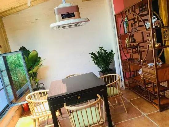 Huajiantang Guesthouse
