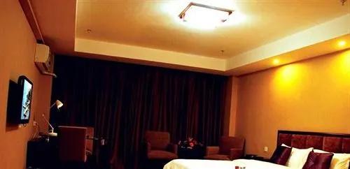 Fengyuan Hotel