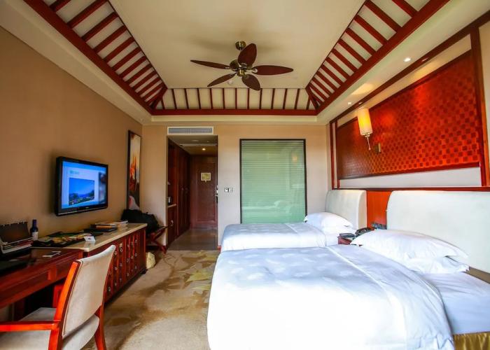 Qionghai Bay Bonreal Hotel