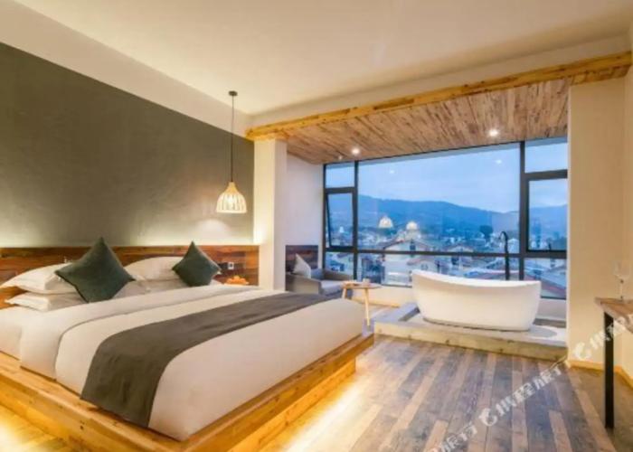 Huojian Yuecheng Boutique Hostel