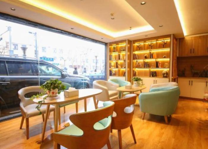 Blossoming Quality Hotel