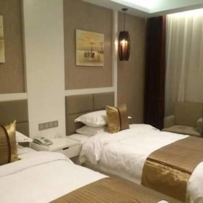 фото Junyue Hotel