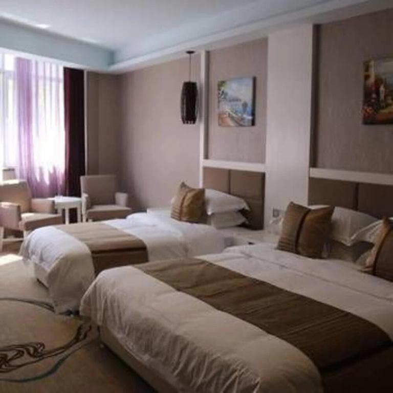 фото Junyue Hotel