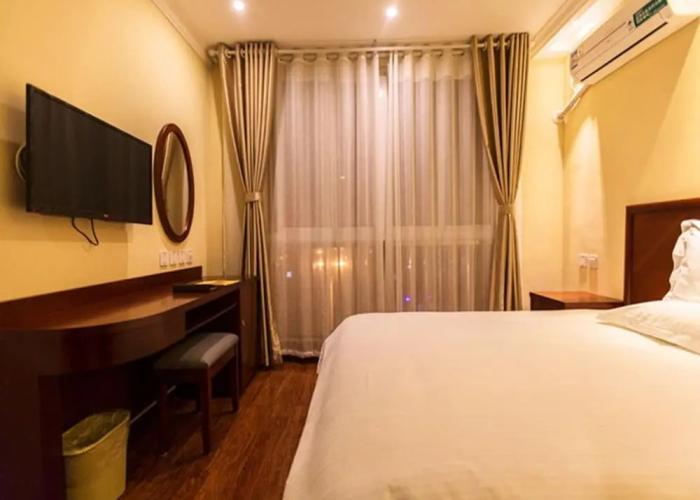 GreenTree Inn Xuzhou High Speed Railway Zhanqian Square Hotel