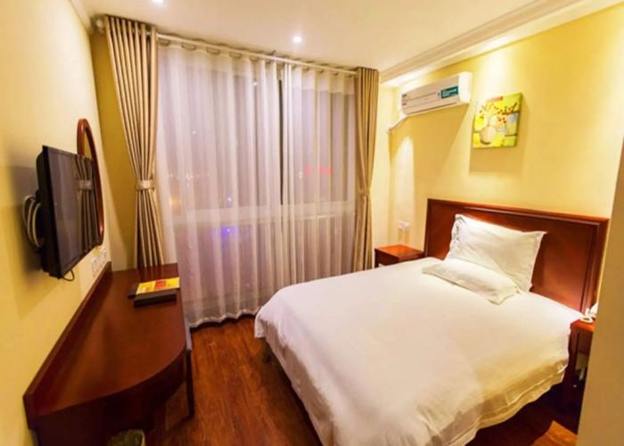 GreenTree Inn Xuzhou High Speed Railway Zhanqian Square Hotel