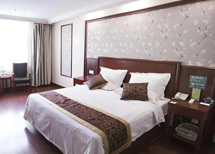 GreenTree Inn Jiangsu Xuzhou Peixian Bus Station Tangmu Road Business Hotel