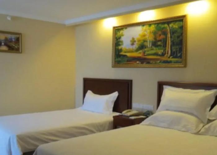GreenTree Inn Xuzhou Suining Bayi Road Express Hotel