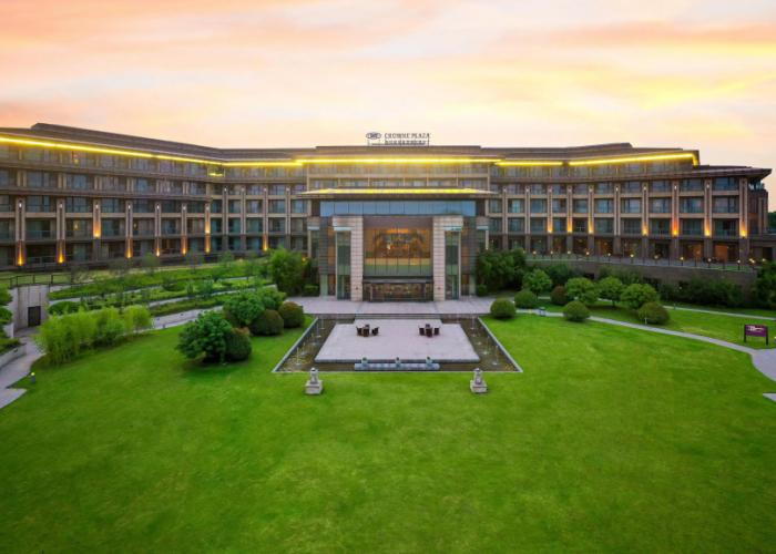 Crowne Plaza Xuzhou Dalong Lake by IHG