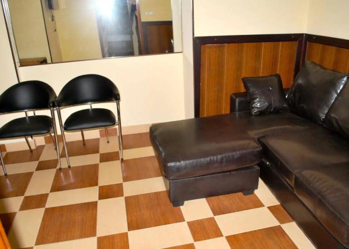 YaahoT Hotel