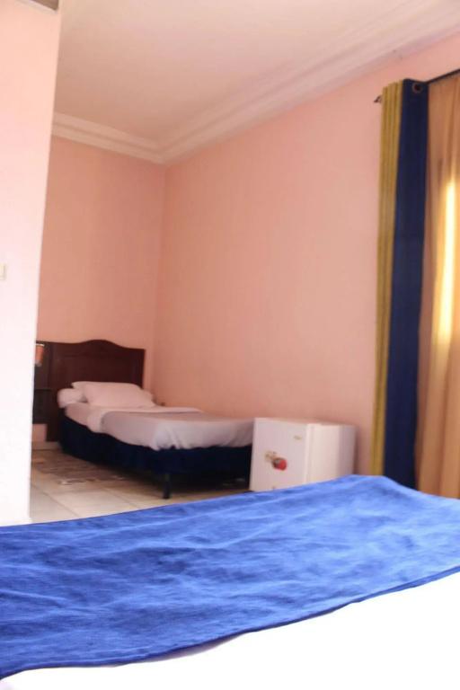 фото Prestige Hotel