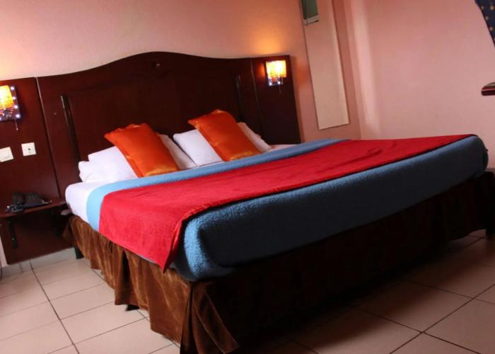 Tou'Ngou Hotel