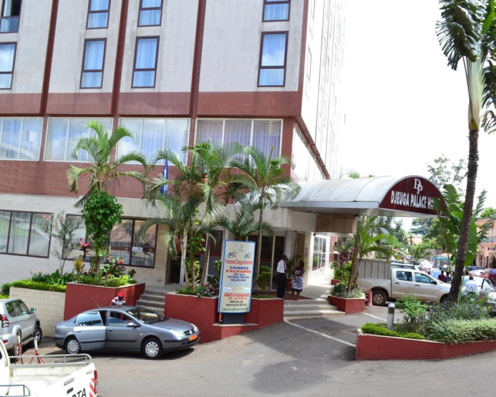 фото Djeuga Palace