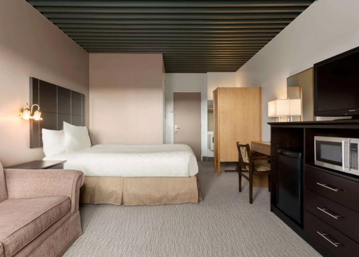 Travelodge by Wyndham Baie-Comeau