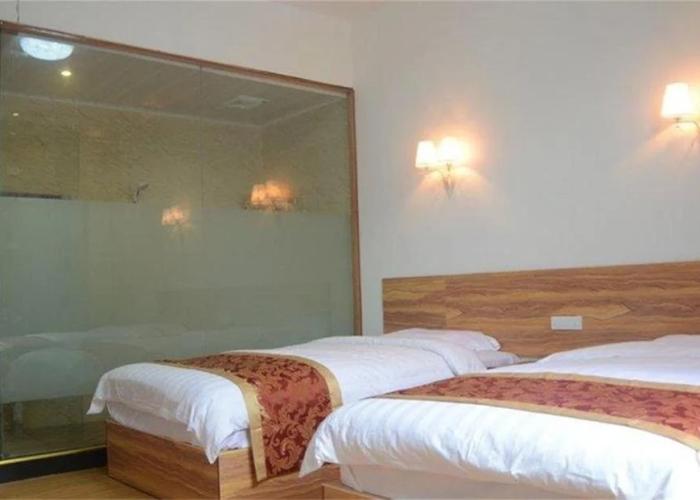 Mountain Bowang Natural Holiday Hotel