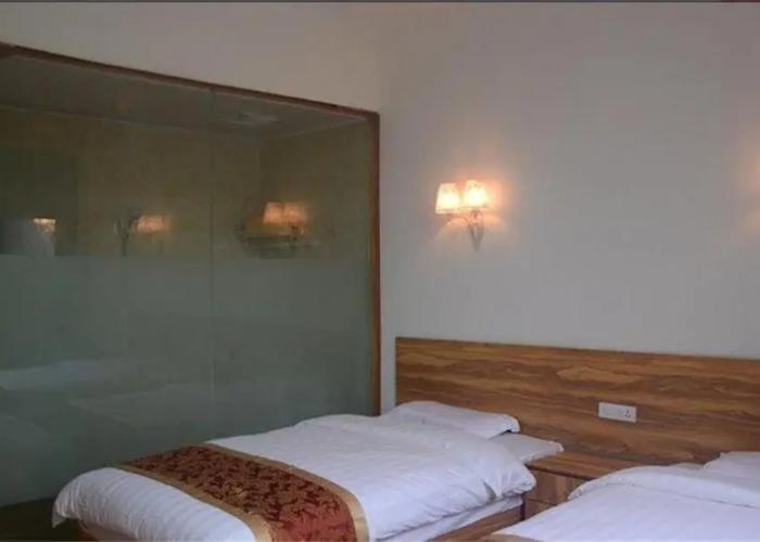 Mountain Bowang Natural Holiday Hotel