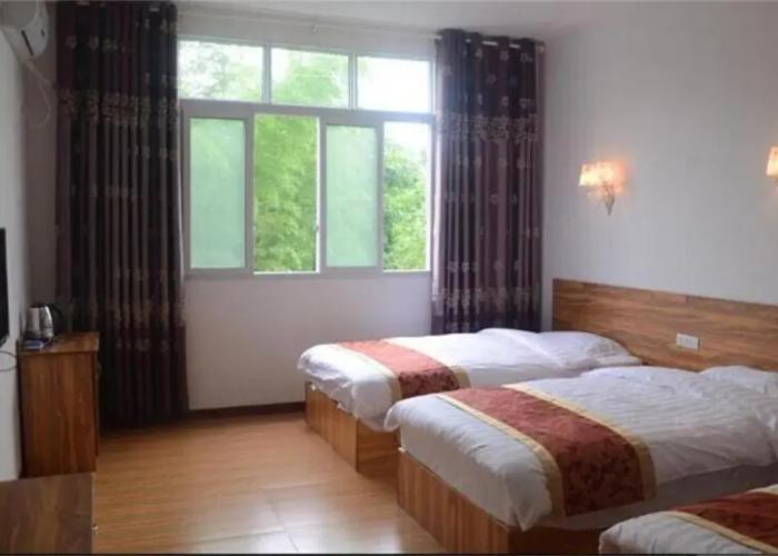 Mountain Bowang Natural Holiday Hotel
