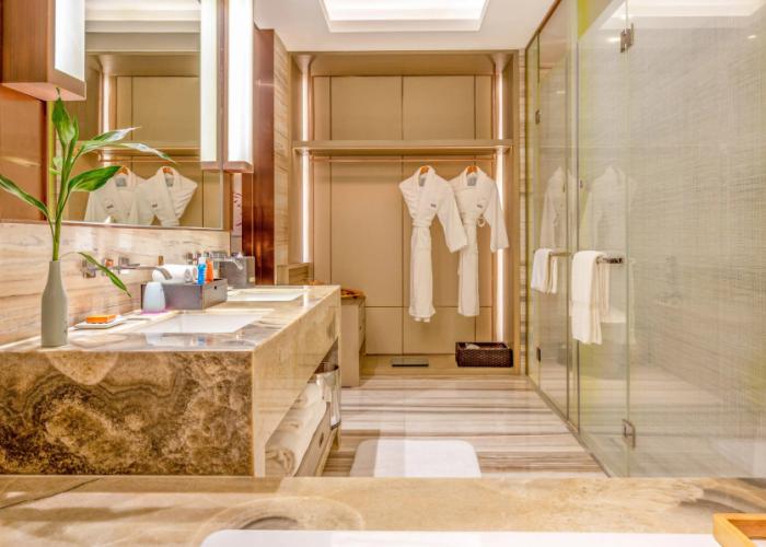 Crowne Plaza Yibin by IHG