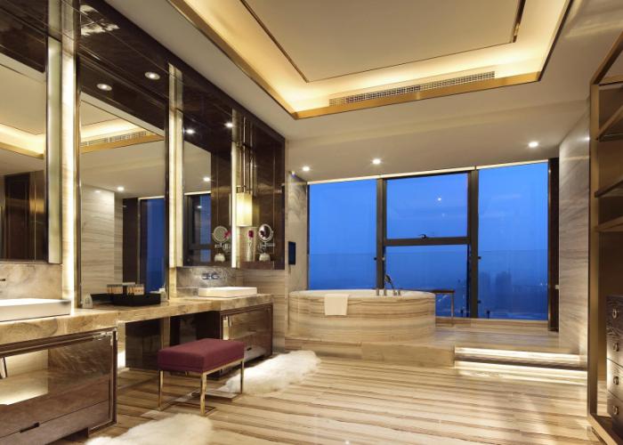 Crowne Plaza Yibin by IHG