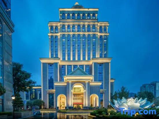 Yibin Nanxi Juyang Hotel