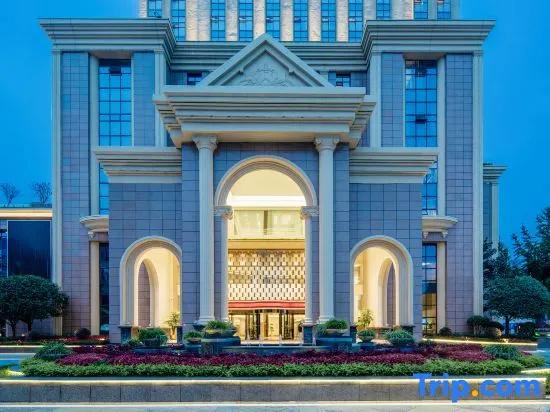 Yibin Nanxi Juyang Hotel