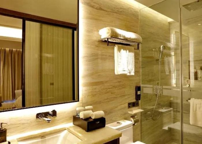 Yibin Celebrity City Hotel