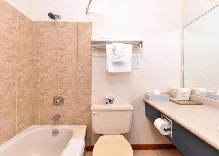 Canadas Best Value Inn & Suites Castlegar