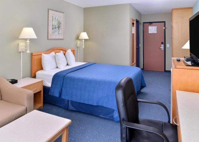 Canadas Best Value Inn & Suites Castlegar