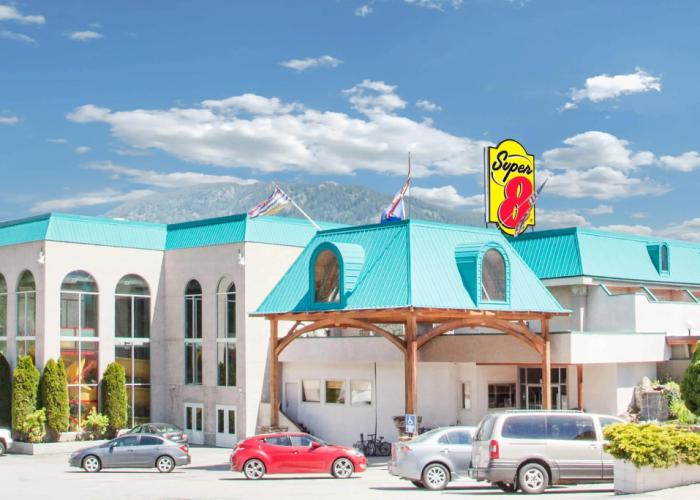 Super 8 by Wyndham Castlegar BC