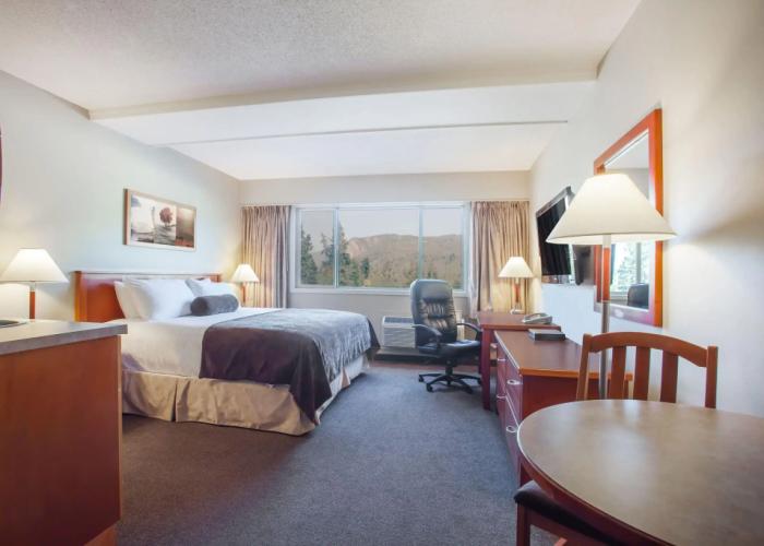 Super 8 by Wyndham Castlegar BC