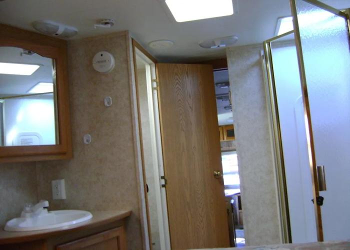 Twin Rivers Motel & RV Park