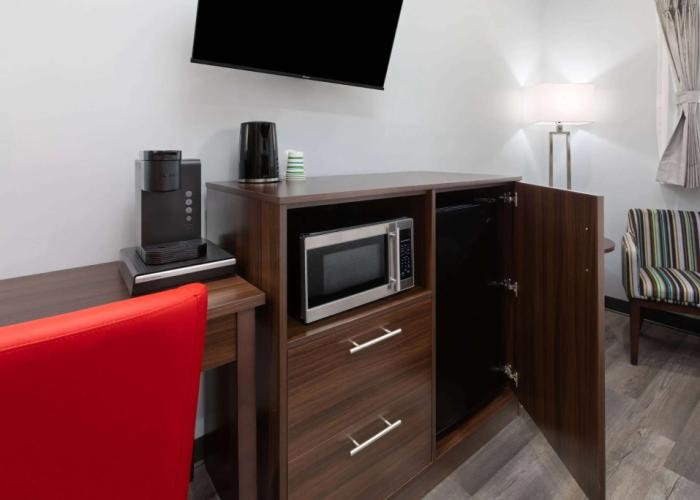 Travelodge by Wyndham Cochrane
