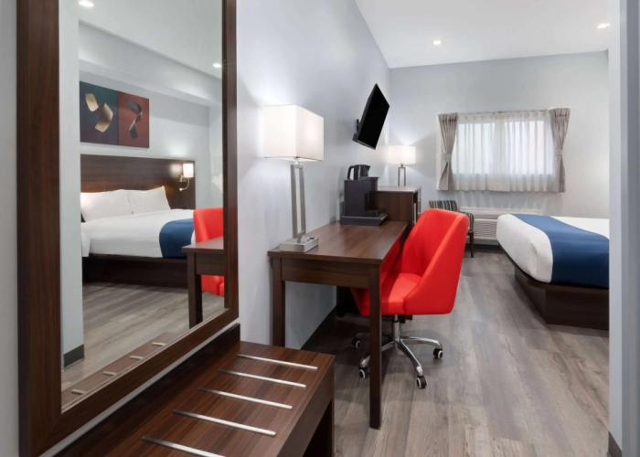 Travelodge by Wyndham Cochrane