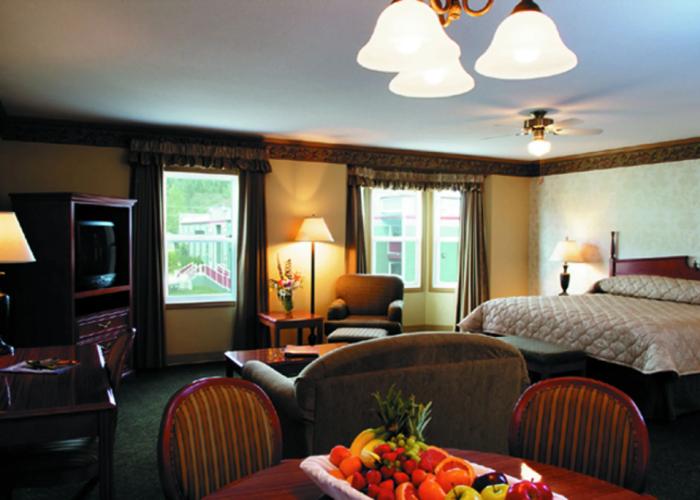 Holland America Dawson City Inn