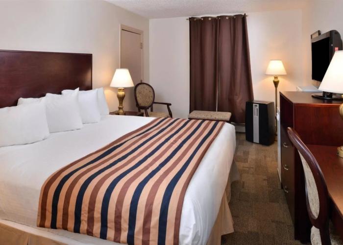 The Downtown, a Coast Hotel